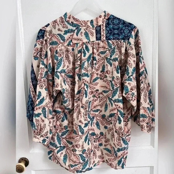 Tysa GO EVERYWHERE Top COLOR: AWAKINING NEW WITH TAG - Picture 3 of 5